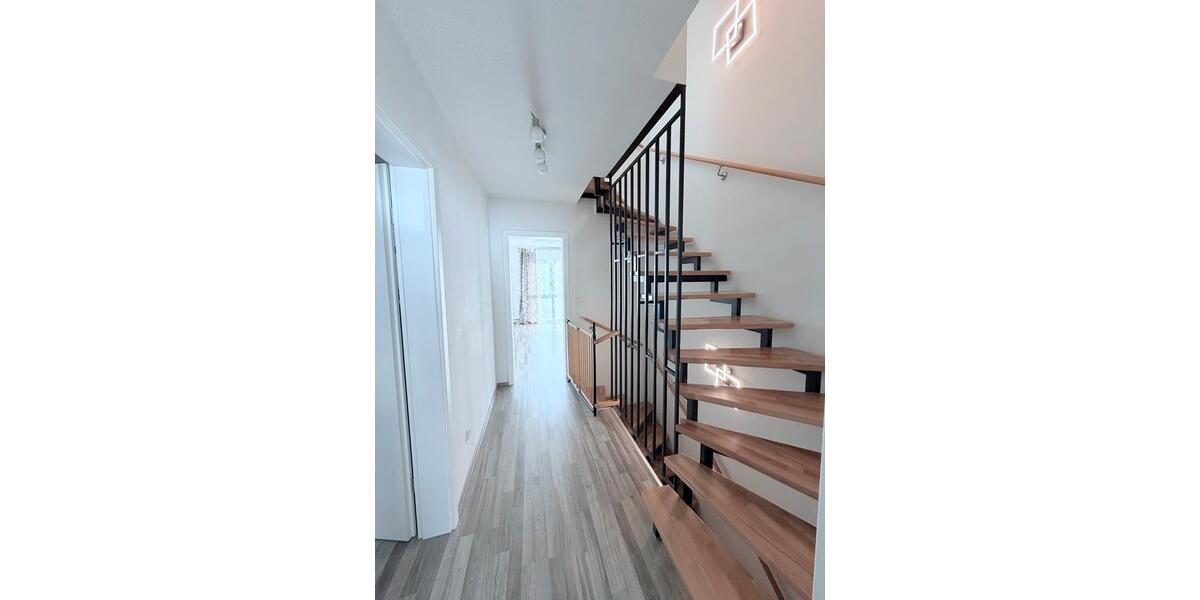 Reihenhaus Herzogenaurach - 4 Zimmer, 136 m&sup2;, 549.000&euro; | Angebot:26044209