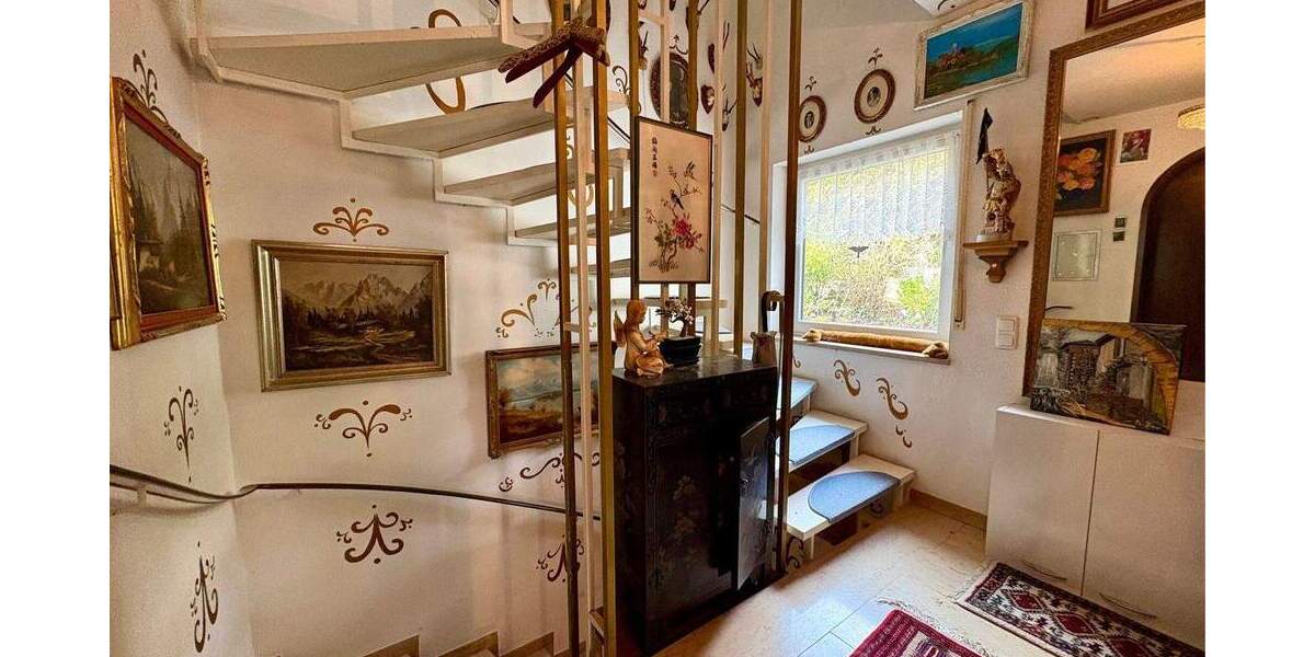 Einfamilienhaus Ammerndorf - 6 Zimmer, 321 m&sup2;, 649.000&euro; | Angebot:25957807