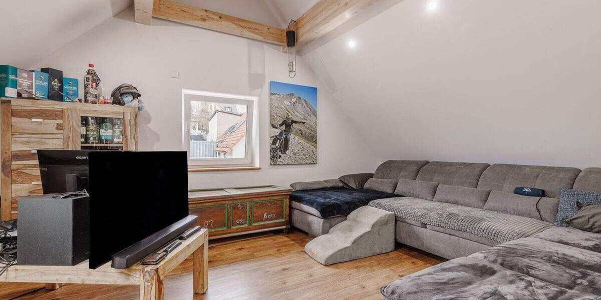 Mehrfamilienhaus, Wohnhaus Forchheim Reuth - 8 Zimmer, 191 m&sup2;, 900.000&euro; | Angebot:25692204