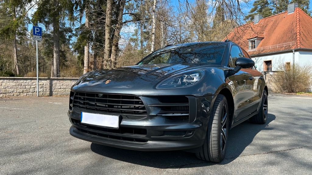 Porsche Macan 49.000 km 59.000 &euro; Zirndorf 90513