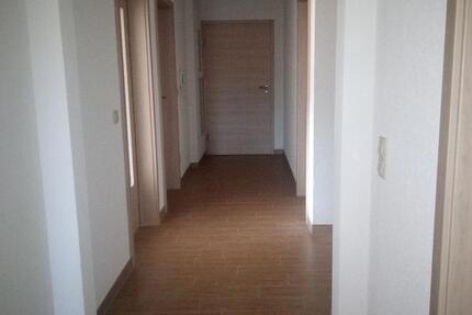 Wohnung Roth - 3 Zimmer, 60 m&sup2;, 650&euro; | Angebot:26506527