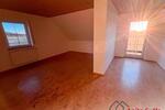 Dachgeschoßwohnung Neustadt an der Aisch - 3.5 Zimmer, 125 m&sup2;, 990&euro; | Angebot:25869150