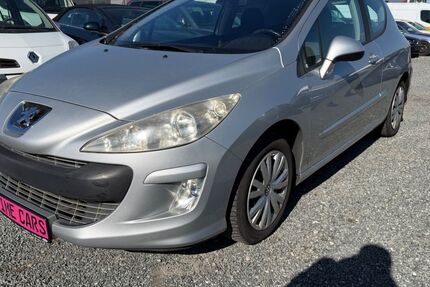 Peugeot 308 119.000 km 1.950 &euro; Nürnberg 90431