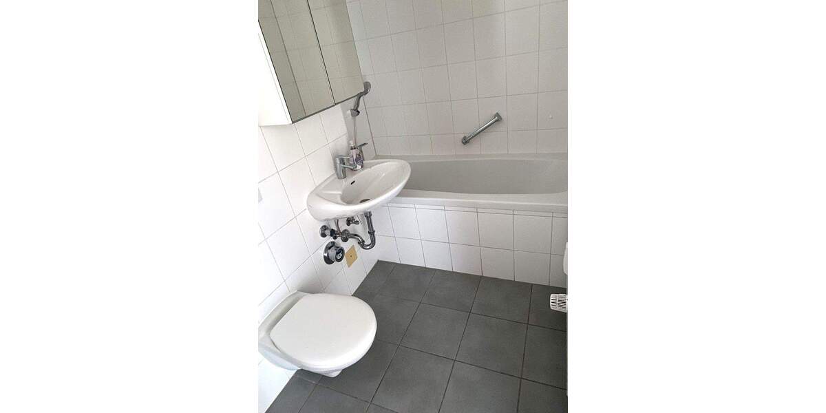 Etagenwohnung Nürnberg Tullnau - 4 Zimmer, 117 m&sup2;, 380.000&euro; | Angebot:25865834