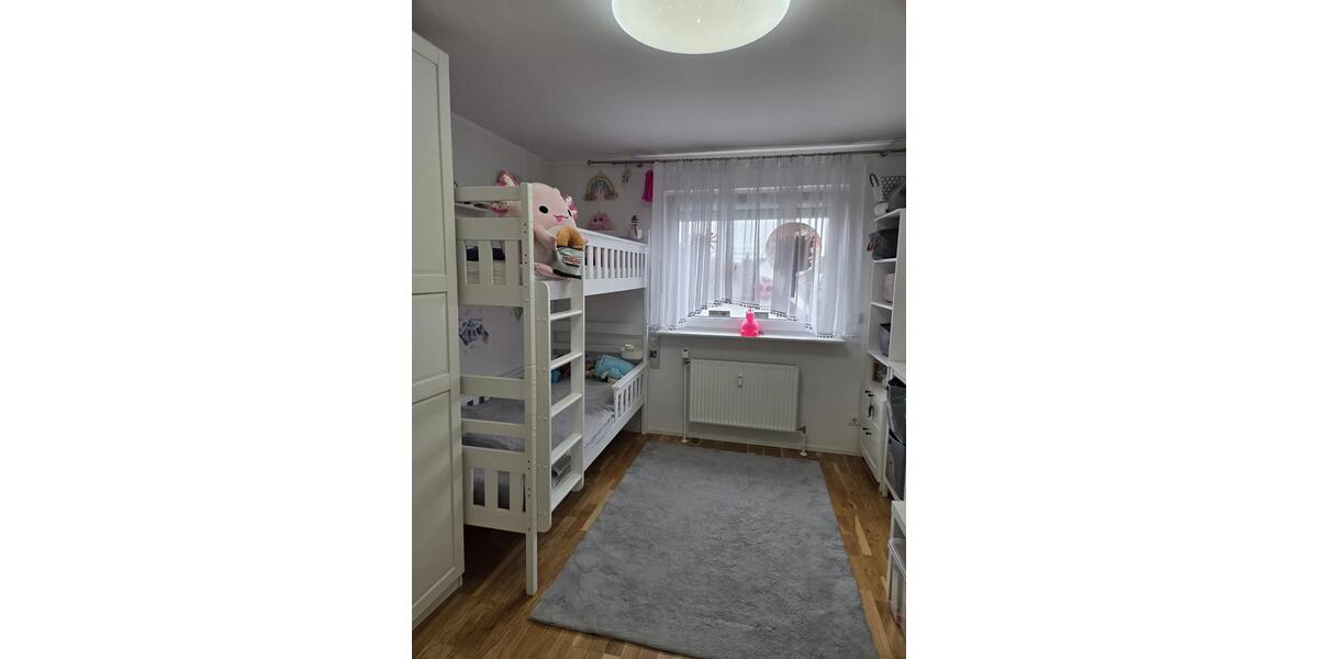 Etagenwohnung Fürth Eigenes Heim - 3 Zimmer, 79 m&sup2;, 1.150&euro; | Angebot:25839197