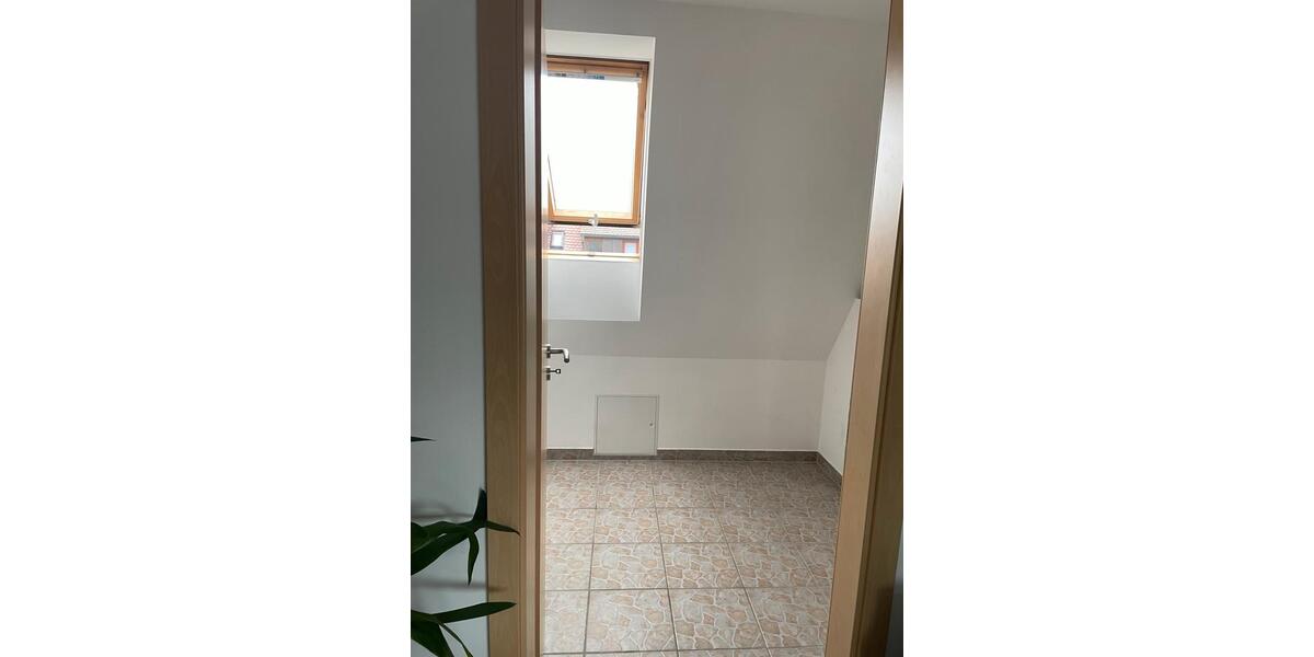 Dachgeschoßwohnung Lauf an der Pegnitz - 3 Zimmer, 111 m&sup2;, 369.000&euro; | Angebot:25280887