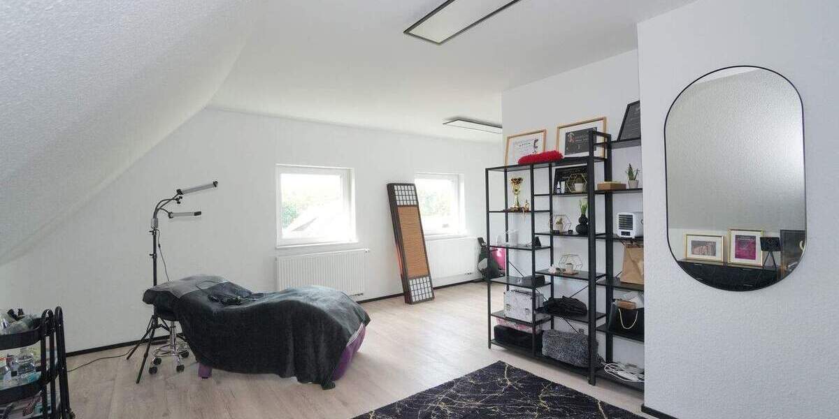 Mehrfamilienhaus, Wohnhaus Büchenbach Aurau - 1 Zimmer, 280 m&sup2;, 539.000&euro; | Angebot:25685928