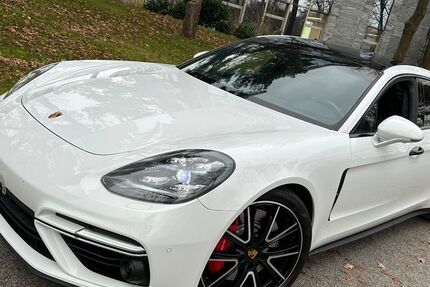 Porsche Panamera 90.000 km 68.000 &euro; Nürnberg 90431