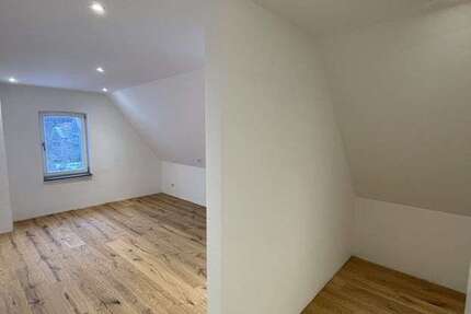 Wohnung Rückersdorf Ludwigshöhe - 2 Zimmer, 72 m&sup2;, 972&euro; | Angebot:25293381