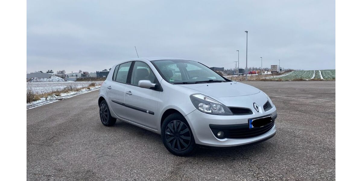 Renault Clio 153.000 km 1.800 &euro; Windsbach 91575