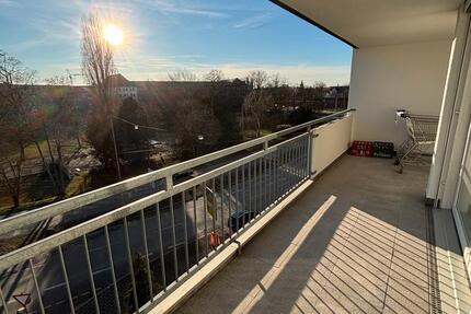 Wohnung Nürnberg Gibitzenhof - 4 Zimmer, 138 m&sup2;, 2.200&euro; | Angebot:26030575