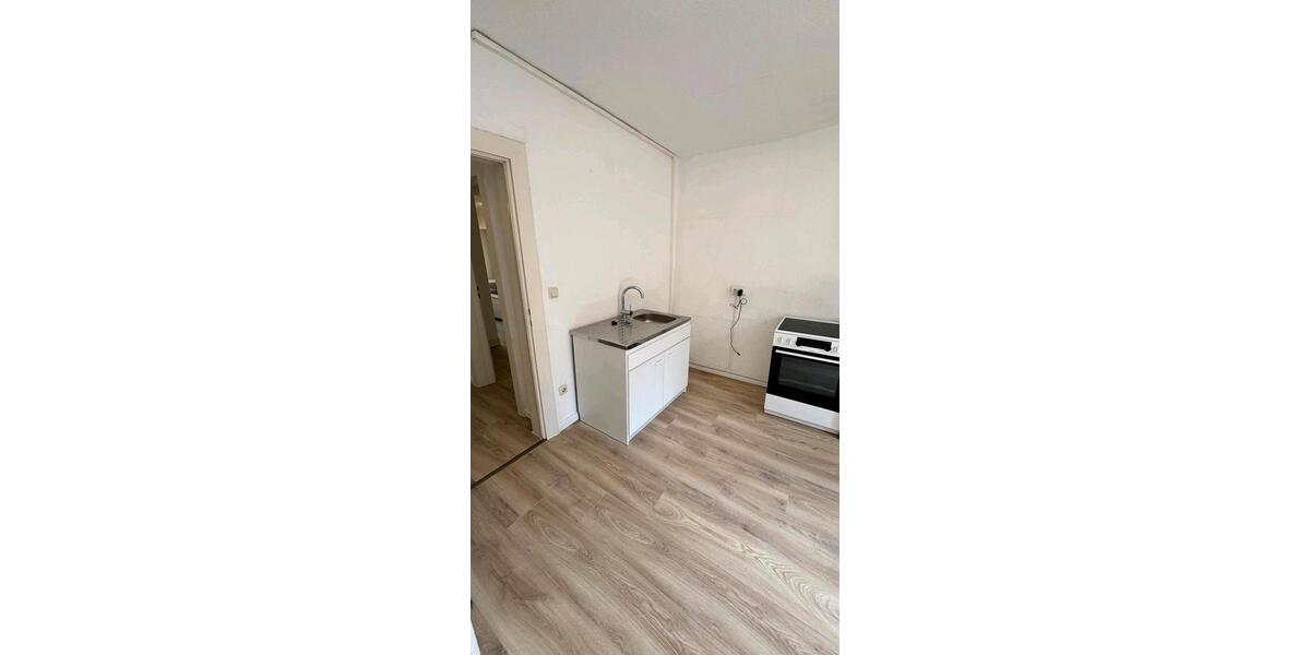 Etagenwohnung Buckenhof - 4 Zimmer, 95 m&sup2;, 1.235&euro; | Angebot:25907821