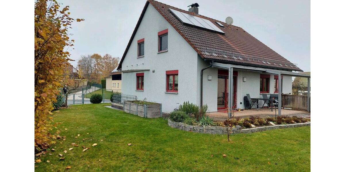 Einfamilienhaus Burgthann - 6 Zimmer, 160 m&sup2;, 660.000&euro; | Angebot:24284184