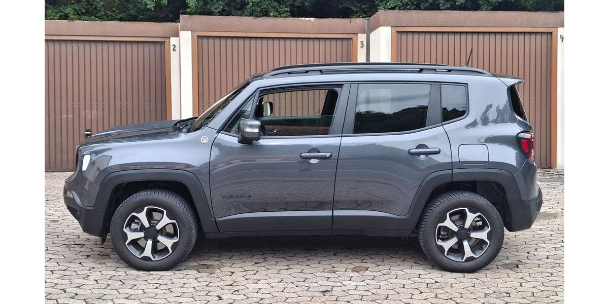 Jeep Renegade 17.920 km 21.595 &euro; Rednitzhembach 91126