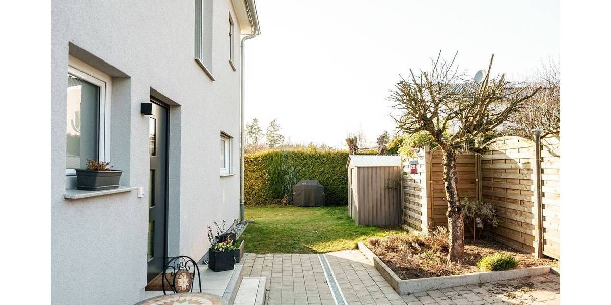 Einfamilienhaus Winkelhaid Ungelstetten - 5 Zimmer, 143 m&sup2;, 659.000&euro; | Angebot:25958380