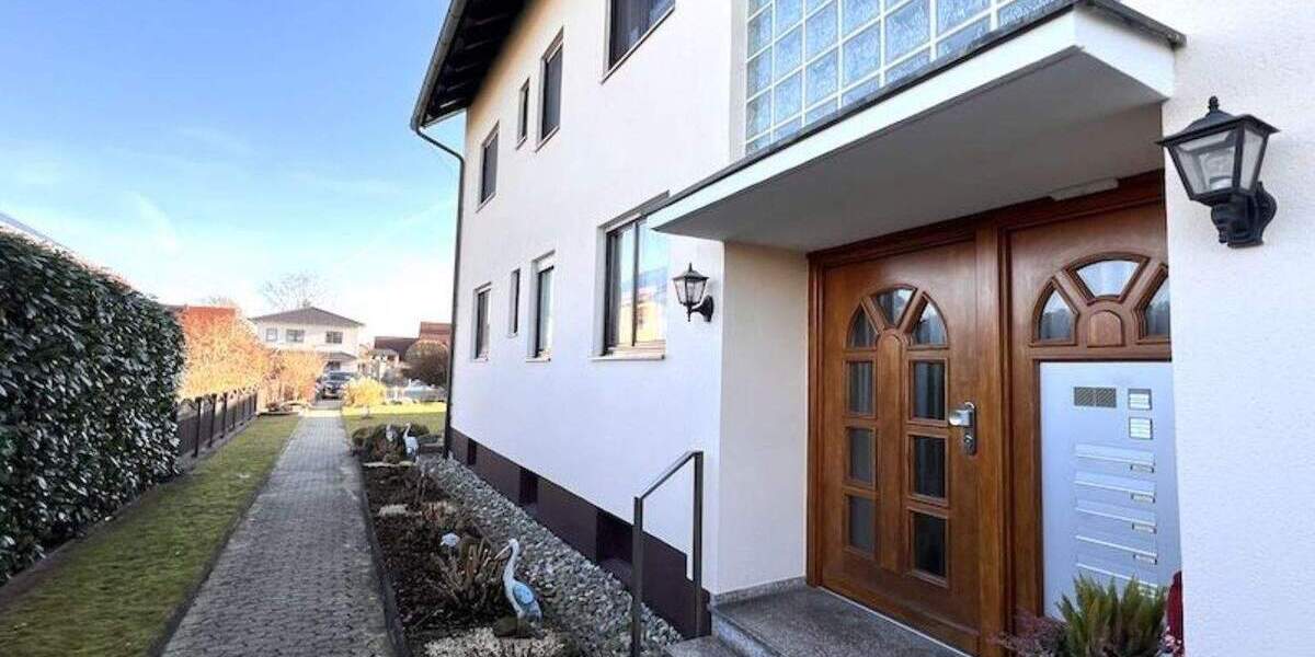 Etagenwohnung Pyrbaum - 4 Zimmer, 111 m&sup2;, 329.000&euro; | Angebot:25662843