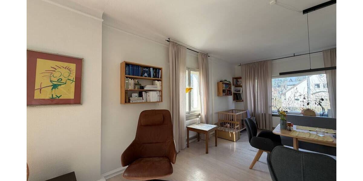 Etagenwohnung Erlangen Burgberg - 5 Zimmer, 155 m&sup2;, 1.900&euro; | Angebot:25984870