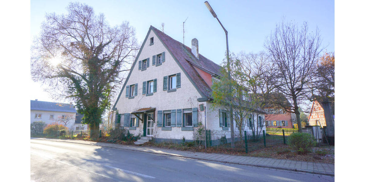 Bauernhaus, Landhaus Abenberg Wassermungenau - 7 Zimmer, 152 m&sup2;, 320.000&euro; | Angebot:25985107