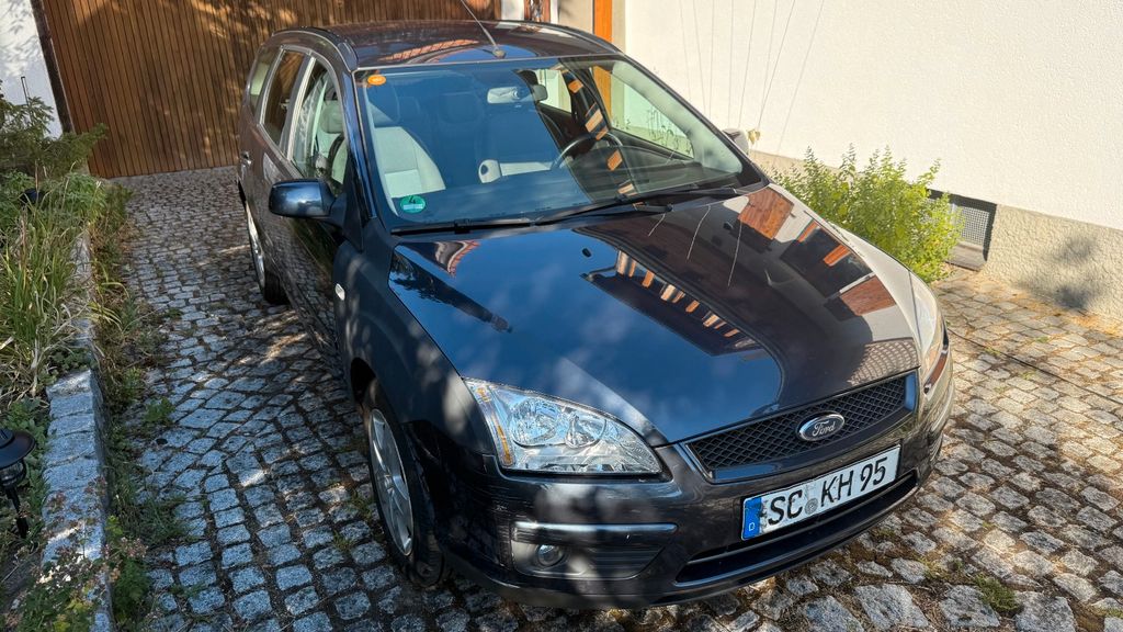 Ford Focus 164.101 km 1.700 &euro; Schwabach 91126