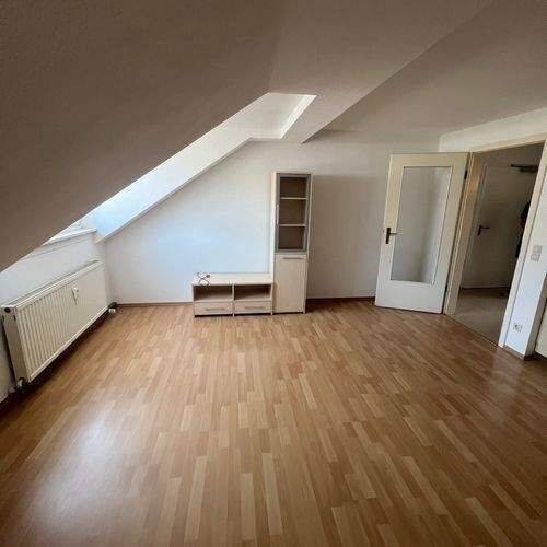 Etagenwohnung Fürth Innenstadt - 2 Zimmer, 38 m&sup2;, 550&euro; | Angebot:26806236
