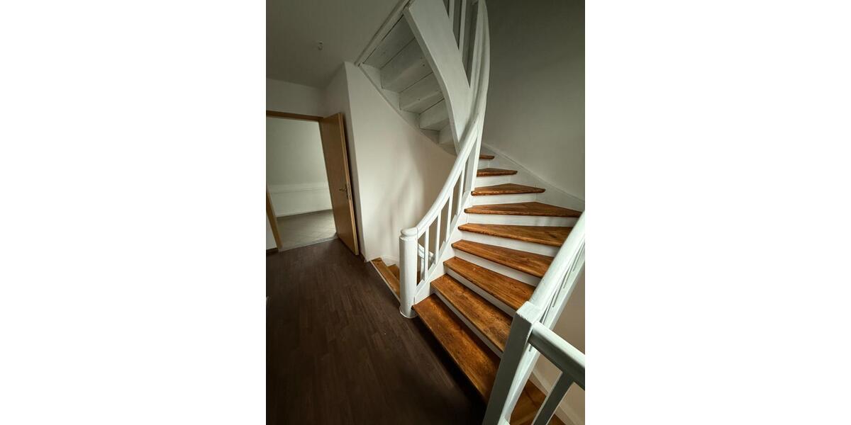 Einfamilienhaus Weisendorf - 6.5 Zimmer, 122 m&sup2;, 1.550&euro; | Angebot:24316699