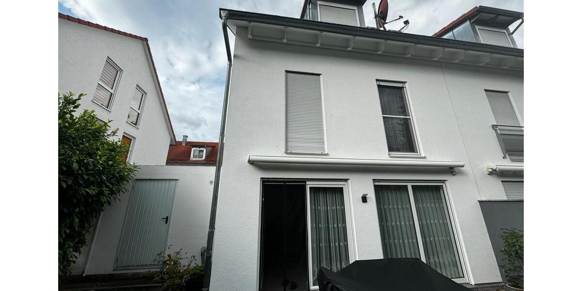 Doppelhaushälfte Nürnberg Altenfurt - 5 Zimmer, 143 m&sup2;, 685.000&euro; | Angebot:26505306