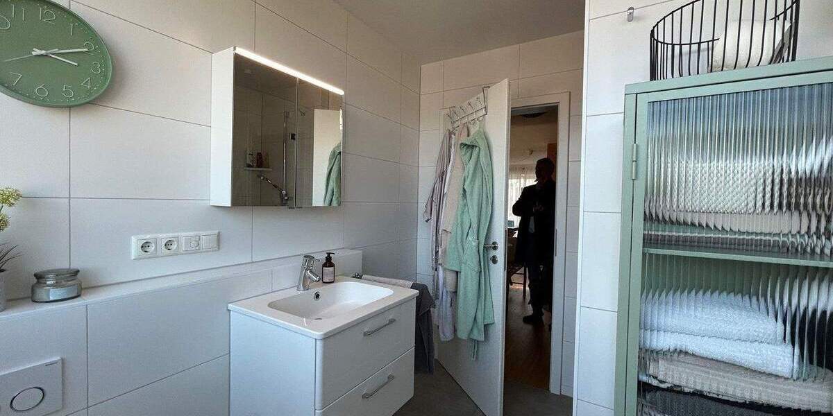 Etagenwohnung Erlangen Dechsendorf - 2 Zimmer, 64 m&sup2;, 395.000&euro; | Angebot:25671219