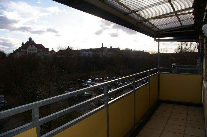 Etagenwohnung Nürnberg St Johannis - 3 Zimmer, 91 m&sup2;, 1.150&euro; | Angebot:25665175