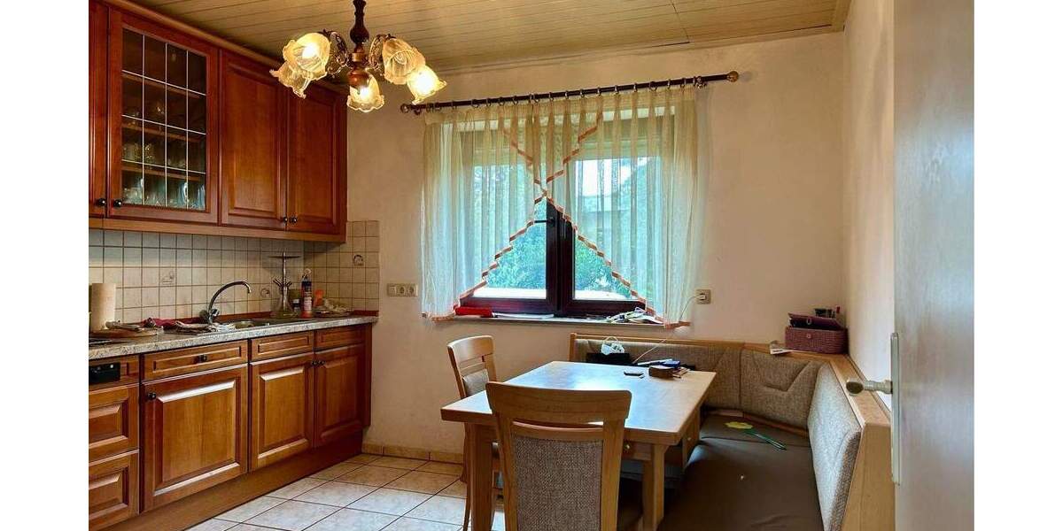 Mehrfamilienhaus, Wohnhaus Großenseebach - 7 Zimmer, 234 m&sup2;, 750.000&euro; | Angebot:25677860