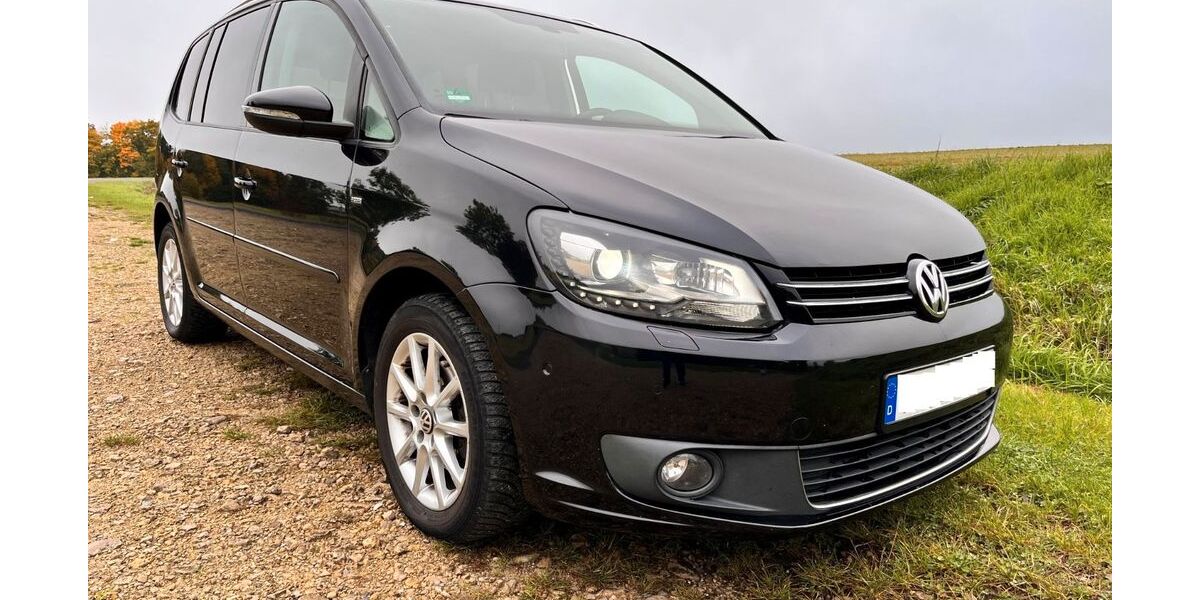 VW Touran 199.000 km 9.500 &euro; Nürnberg 90469