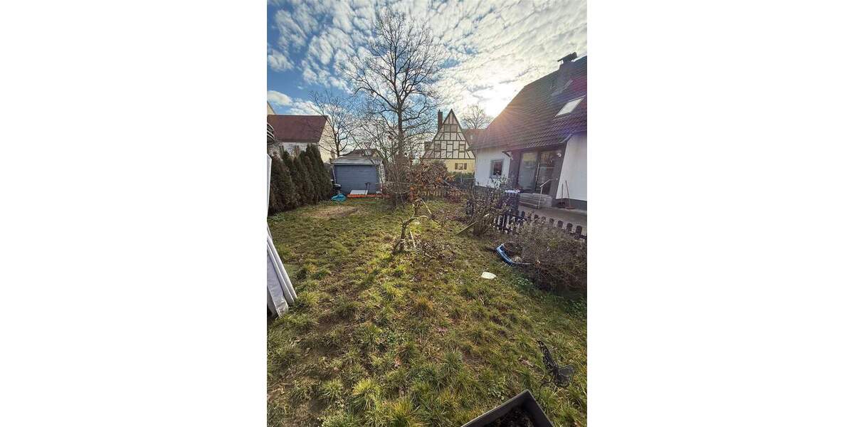 Einfamilienhaus Winkelhaid b Nürnberg Winkelhaid - 9 Zimmer, 250 m&sup2;, 499.000&euro; | Angebot:25689609