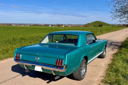 Ford Mustang 70.000 km 27.900 &euro; Fürth 90768