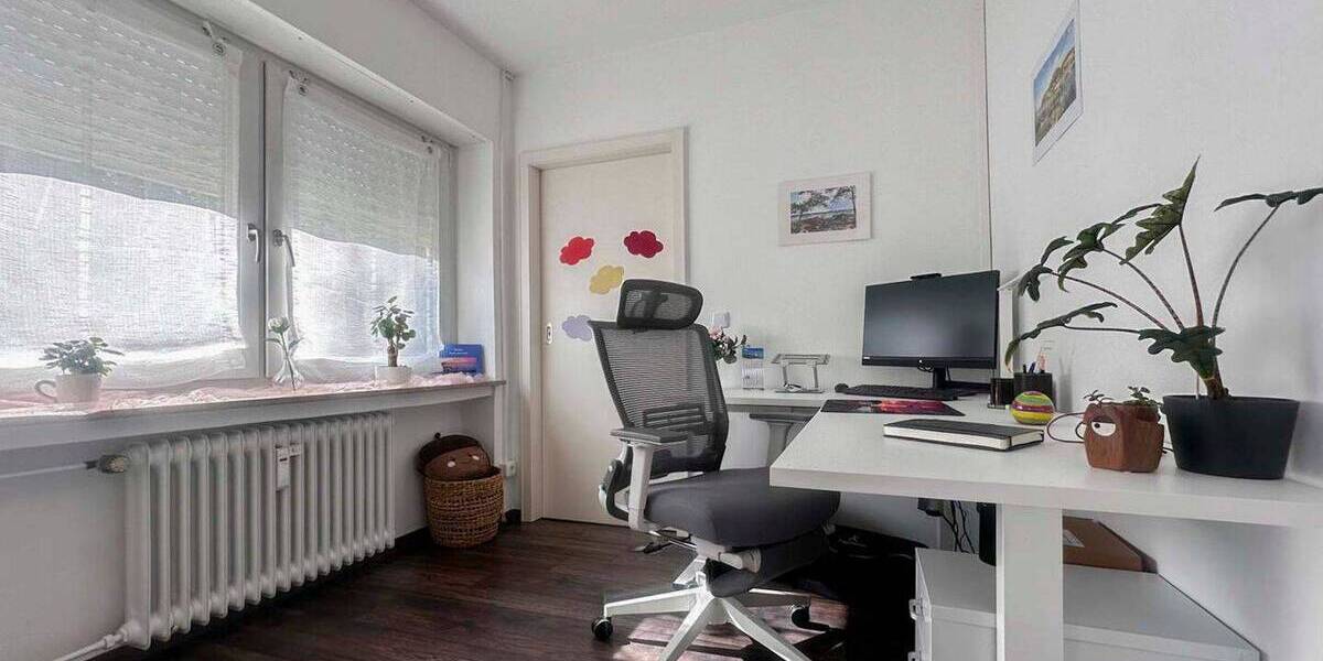 Etagenwohnung Erlangen Sieglitzhof - 3 Zimmer, 81 m&sup2;, 249.500&euro; | Angebot:26834351