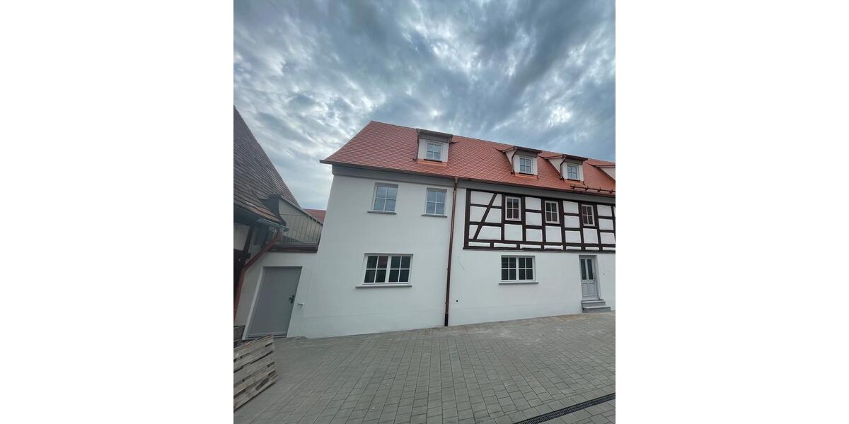 Etagenwohnung Neuhof an der Zenn - 6 Zimmer, 168 m&sup2;, 1.600&euro; | Angebot:27586383