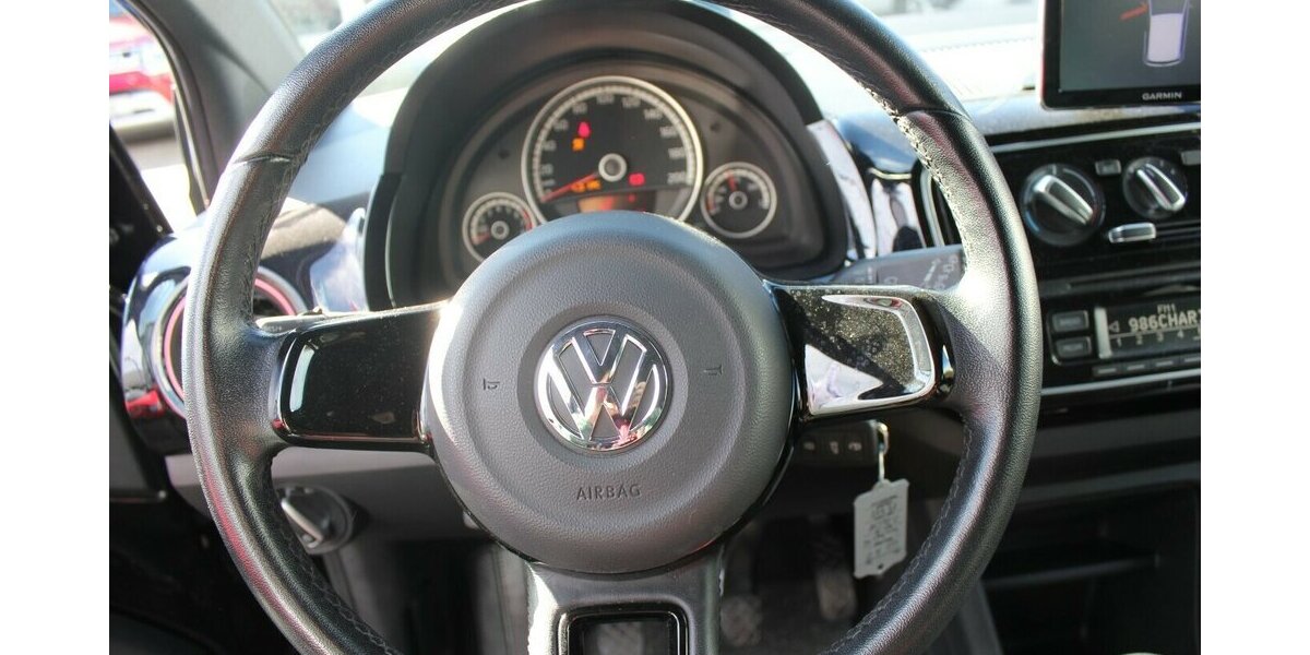 VW up! colour 57.931 km 8.990 &euro; Fürth 90763