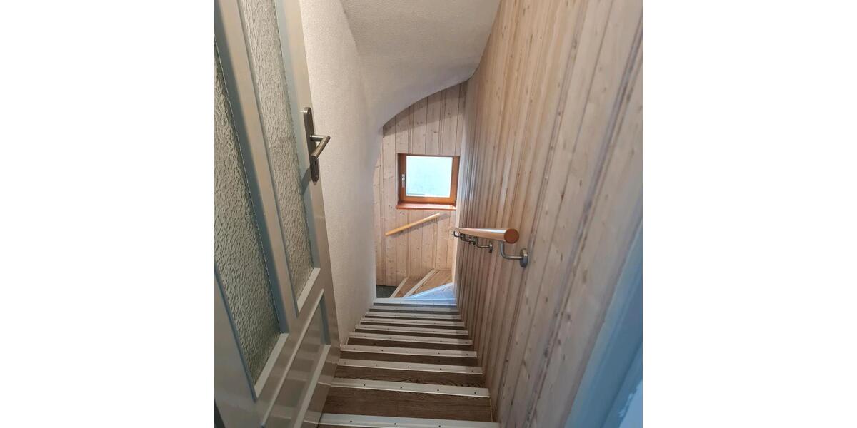 Doppelhaushälfte Eckental - 2 Zimmer, 84 m&sup2;, 200.000&euro; | Angebot:26933586