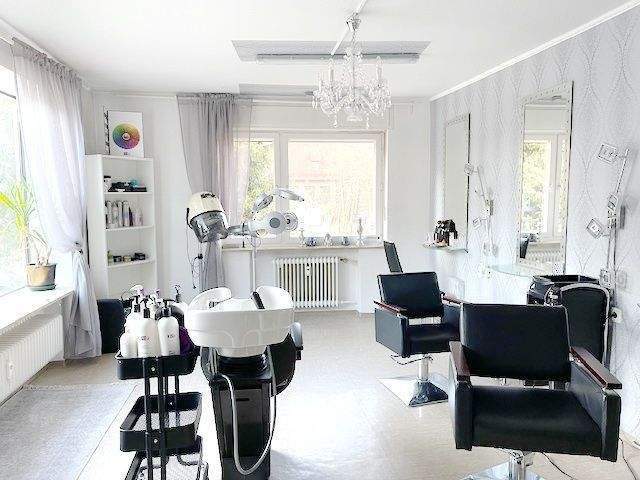 Gewerbeobjekt Nürnberg Falkenheim - 2 Zimmer, 100 m&sup2;, 850&euro; | Angebot:25744037