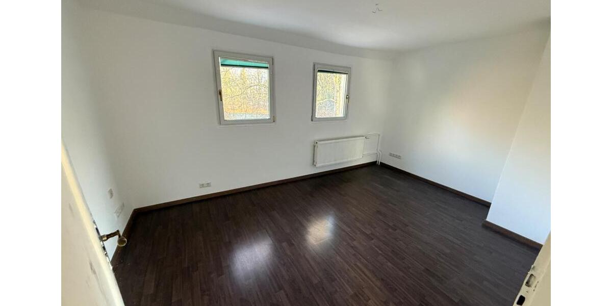 Einfamilienhaus Weisendorf - 6.5 Zimmer, 122 m&sup2;, 1.550&euro; | Angebot:24316699