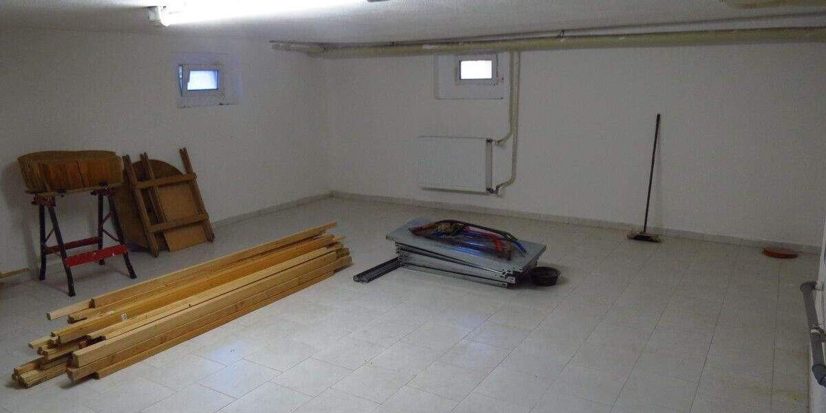 Mehrfamilienhaus, Wohnhaus Lauf an der Pegnitz Lauf - 8 Zimmer, 201 m&sup2;, 689.000&euro; | Angebot:25817326