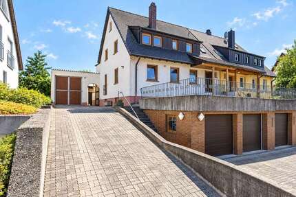Haus Cadolzburg - 7 Zimmer, 195 m&sup2;, 470.000&euro; | Angebot:27179319