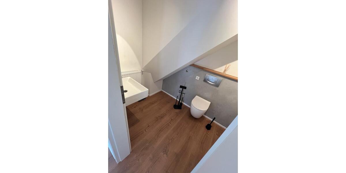 Maisonettenwohnung Neustadt an der Aisch - 4.5 Zimmer, 90 m&sup2;, 950&euro; | Angebot:25390342