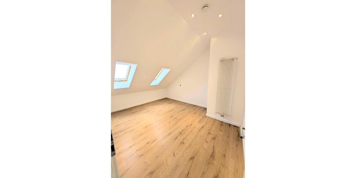 Maisonettenwohnung Zirndorf - 4 Zimmer, 107 m&sup2;, 1.980&euro; | Angebot:25964167