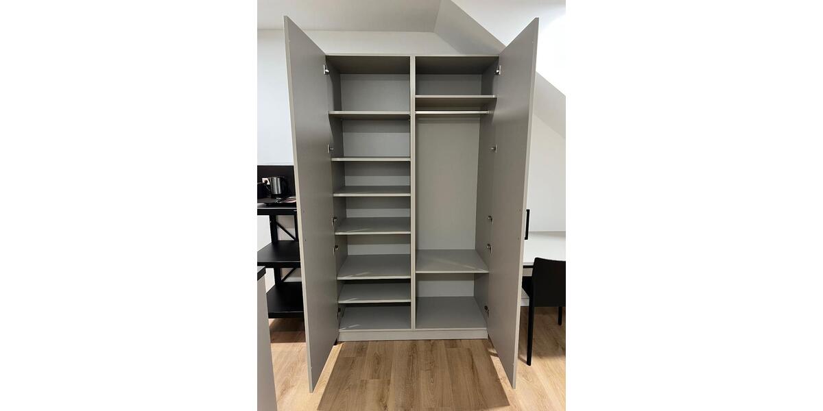 Dachgeschoßwohnung Erlangen Am Anger - 1 Zimmer, 24 m&sup2;, 700&euro; | Angebot:25872180