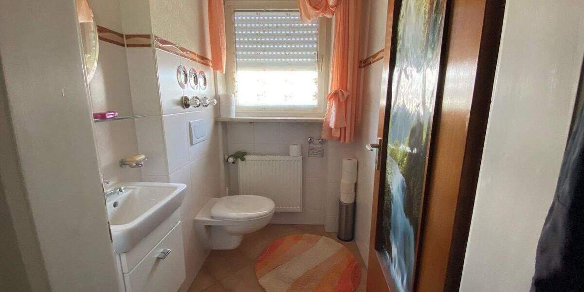 Mehrfamilienhaus, Wohnhaus Langenzenn - 8 Zimmer, 194 m&sup2;, 679.000&euro; | Angebot:25797925