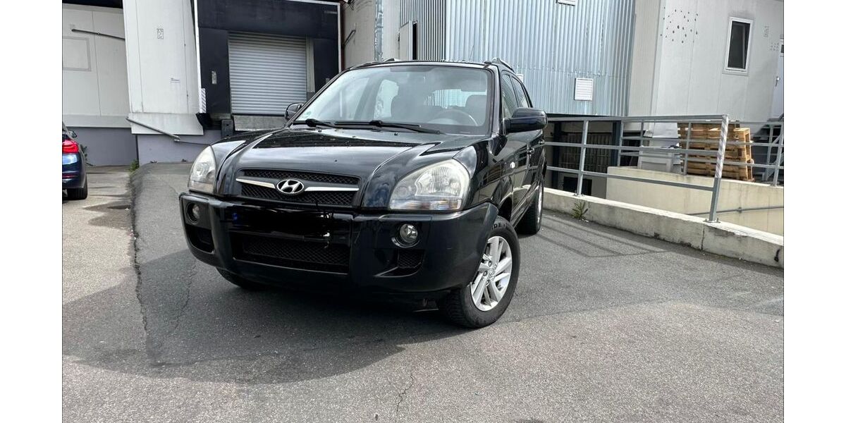 Hyundai TUCSON 178.500 km 2.900 &euro; Fürth 90763