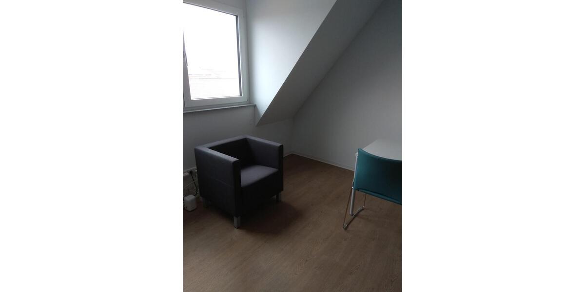 Etagenwohnung Neunkirchen am Brand - 1 Zimmer, 38 m&sup2;, 700&euro; | Angebot:25841162