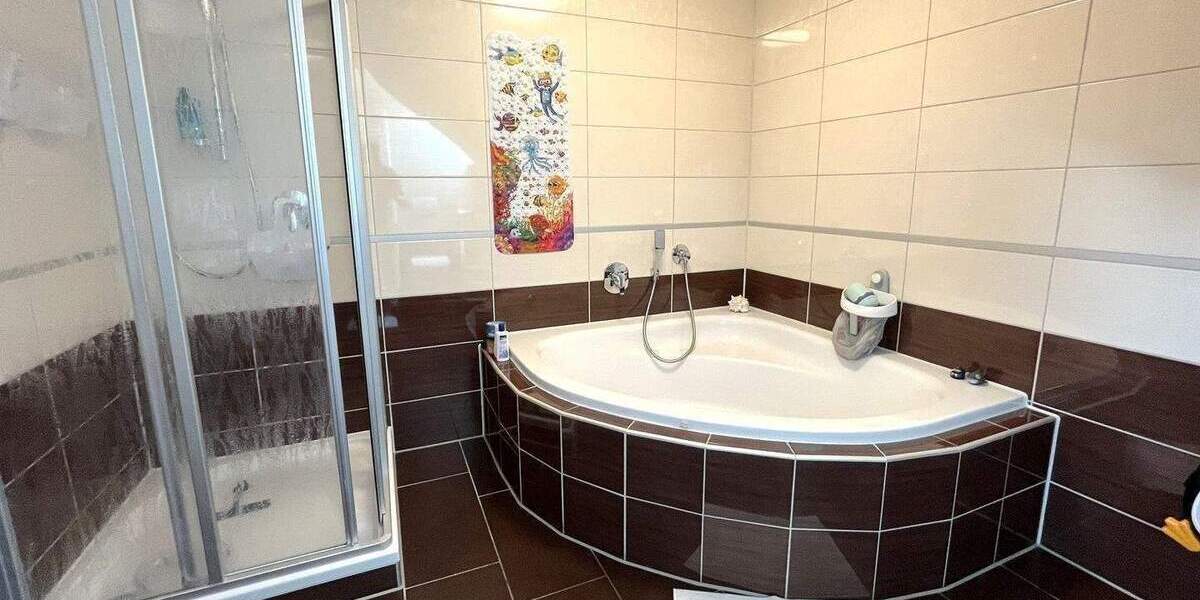 Etagenwohnung Eckental Forth - 3 Zimmer, 120 m&sup2;, 395.000&euro; | Angebot:25815145