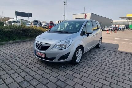 Opel Meriva 153.000 km 3.750 &euro; Nürnberg 90431