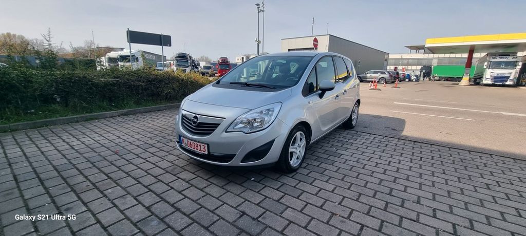 Opel Meriva 153.000 km 3.750 &euro; Nürnberg 90431