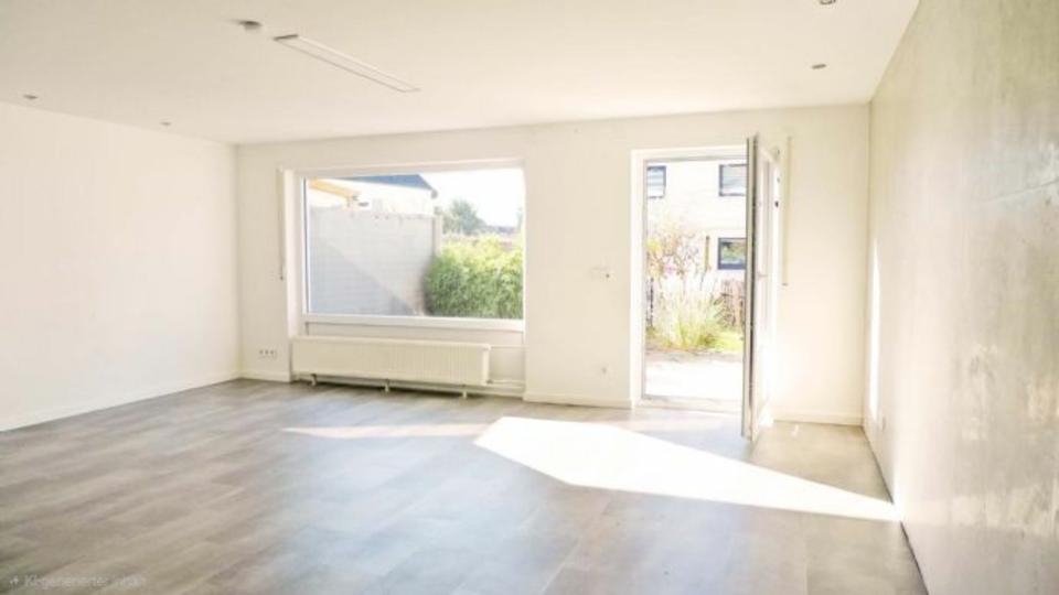 Reihenhaus Schwanstetten - 5 Zimmer, 126 m&sup2;, 480.000&euro; | Angebot:25838079